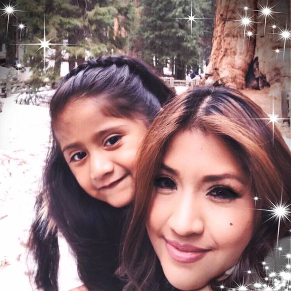 Meet your Posher, Raquel - Picture 1 of 1